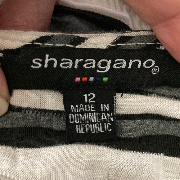 SHARAGANO BLACK GRAY & WHITE MIDI DRESS size 12 pleated-sleeve - Picture 3 of 9